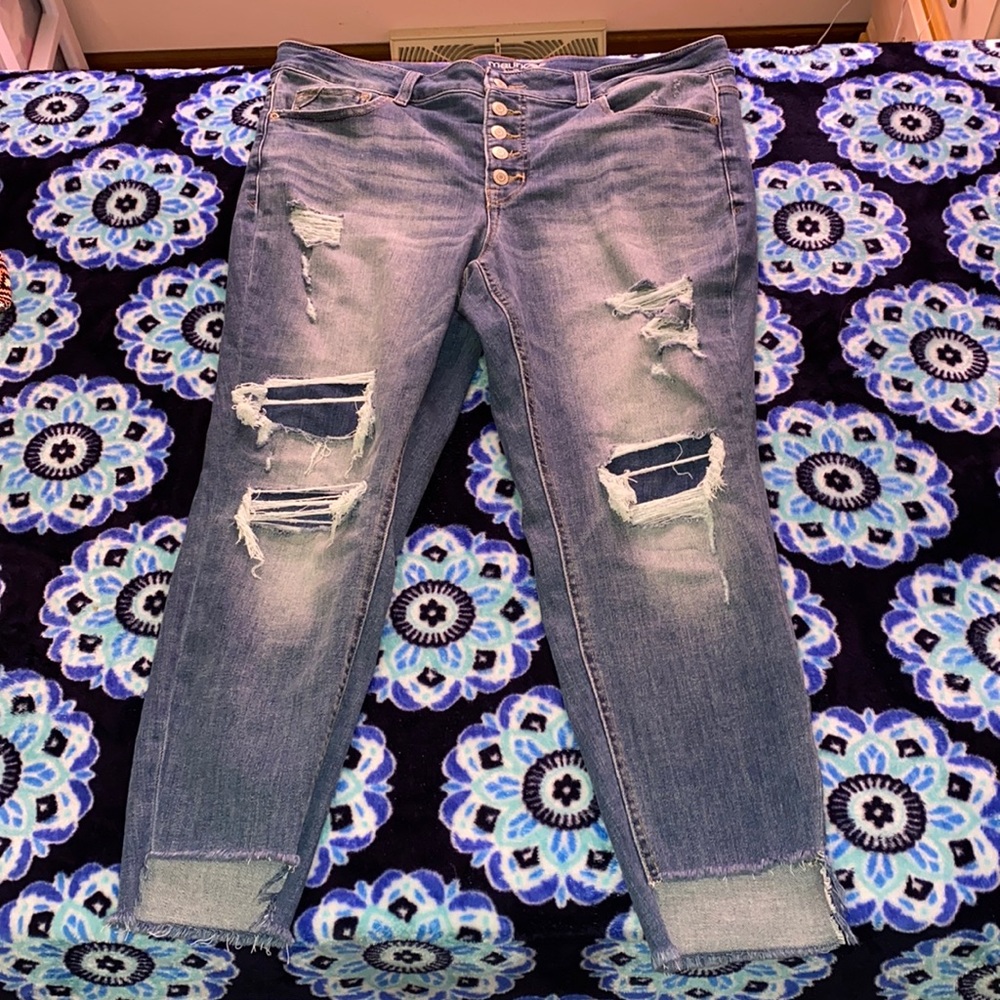 Size 18 SHORT - High Rise Button Fly Skinny Jean